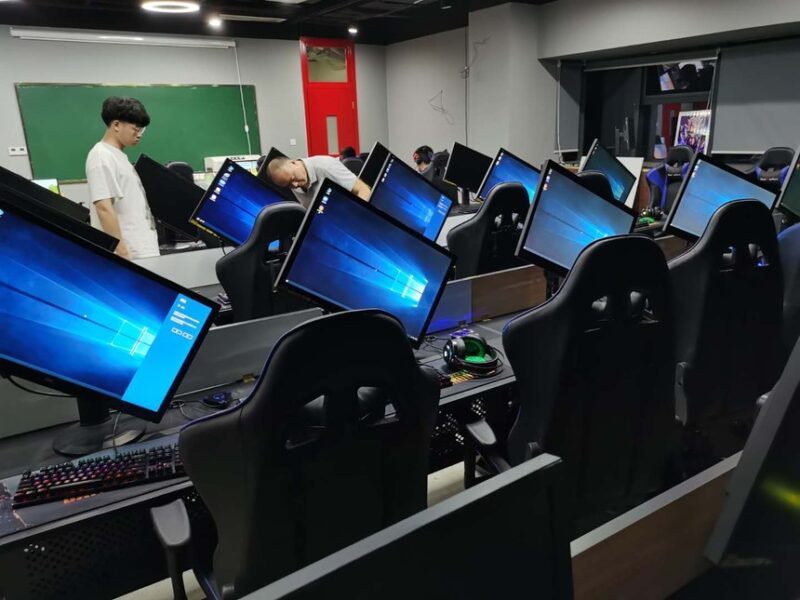 摩立斯电竞学校亿维无盘-网维行业自由、中立的技术与信息交流平台 承接：加速器、网吧维护、电竞酒店维护、腾讯特权、易乐游系统、易乐游无盘亿维无盘-网维行业自由、中立的技术与信息交流平台