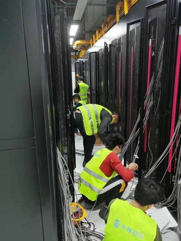 中国雅云移动机房建设亿维无盘-网维行业自由、中立的技术与信息交流平台 承接：加速器、网吧维护、电竞酒店维护、腾讯特权、易乐游系统、易乐游无盘亿维无盘-网维行业自由、中立的技术与信息交流平台